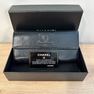 Chanel bifold wallet in black caviar